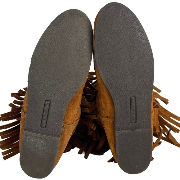 MINNETONKA 1632 3 LAYER FRINGE CALF HIGH SUEDE LEATHER SLIP ON MOCCASIN BOOTS - Picture 9 of 14